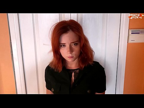 ❤️ Ochranka potrestala krásnou ženu za krádež v obchodě - sperma v ústech ❤️❌ Porno u nás ﹏